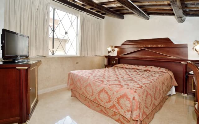 Hotel Pantheon - photo 4