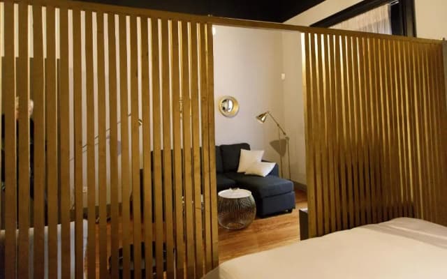 Soho Apartments - photo 4