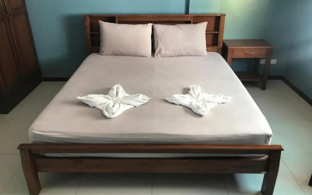JT Guesthouse - photo 2
