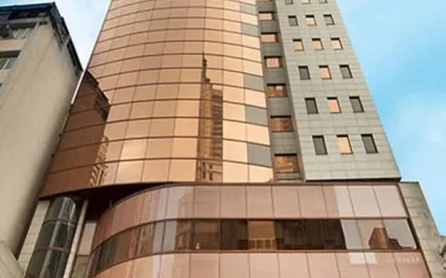 Cue Hotel - photo 2