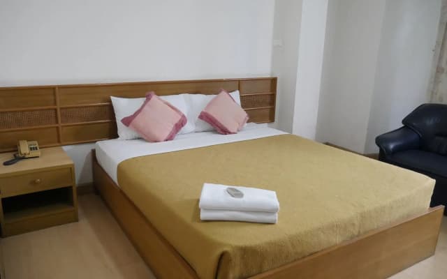 Michael Inn - photo 4