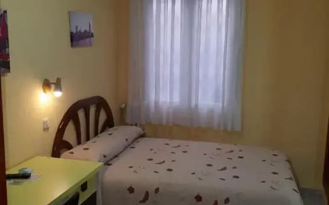 Hostal Angelines - photo 4