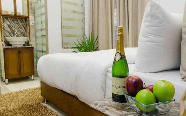 Paris Hotel - photo 4