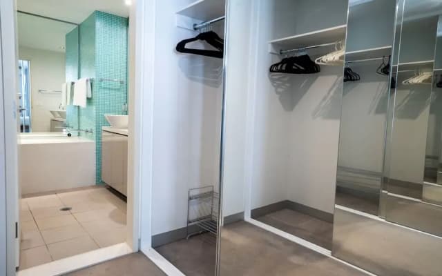 Premium 2 Bedroom Apartment - photo 3