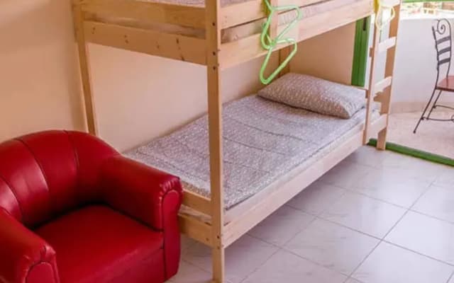 Backpacker Accommodation - photo 3