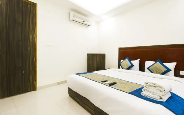 Hotel SRV - photo 3