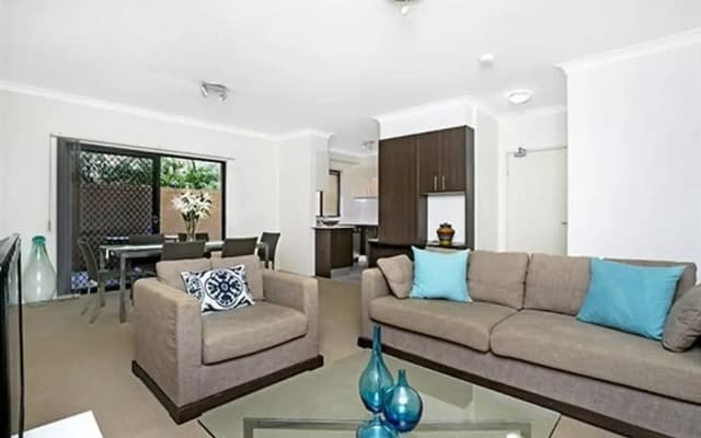 Walking Distance to Coogee Beach - MOUNT - photo 2