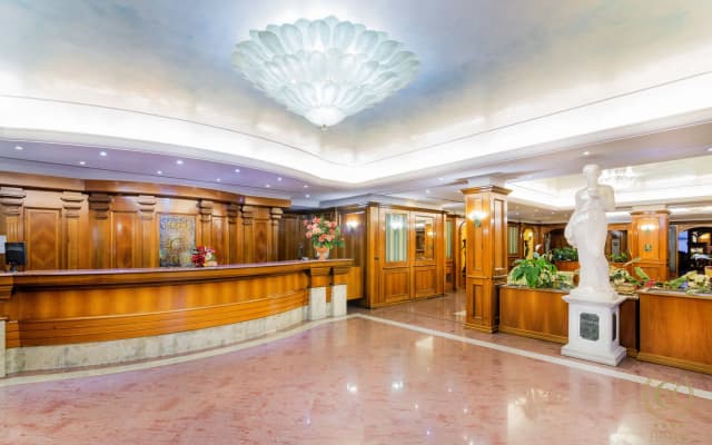 Capital Inn - photo 2