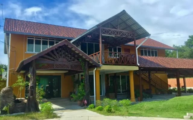 Inapan Taman Herba - photo 2