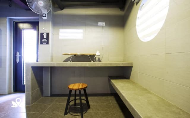 Capsule Town Hotel - photo 3