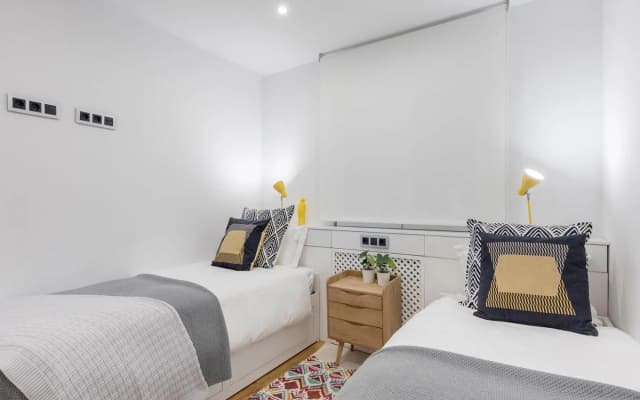 Hermosilla Apartment - photo 2