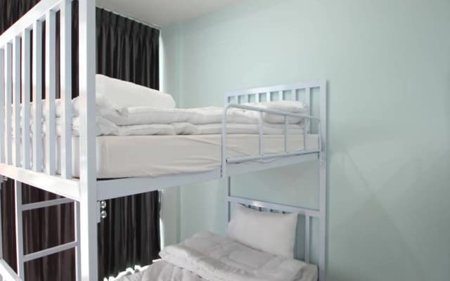 Angel Service Apartment Patong Beach - photo 3