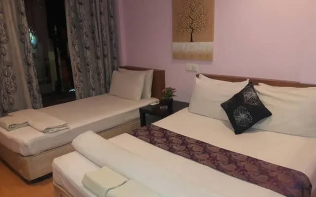 Hotel 168 - photo 2