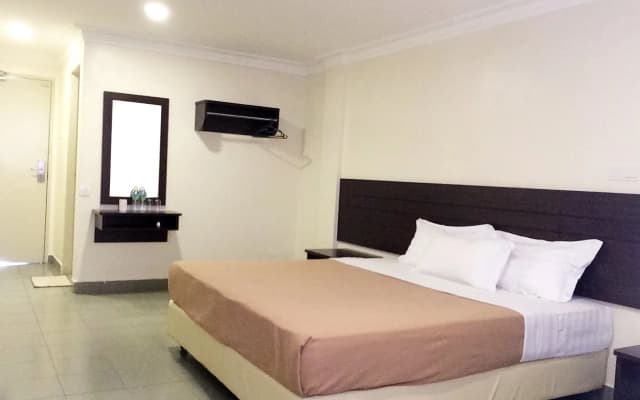 Hotel Sitiawan - photo 4