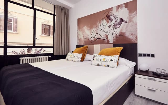 Free Hostels Barcelona - photo 3
