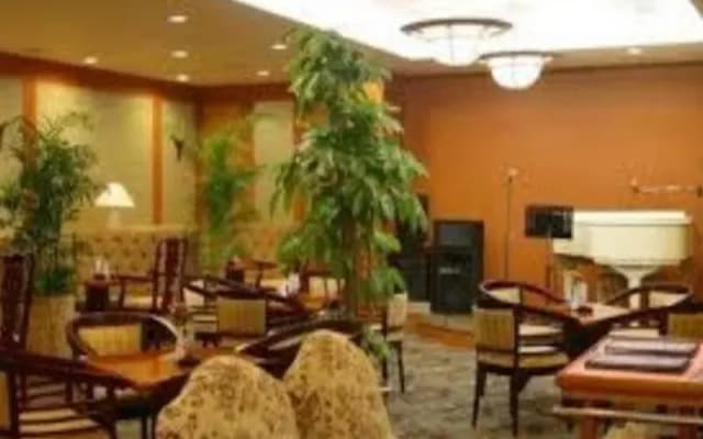 New Regent Hotel(뉴 리젠트 호텔) - photo 4