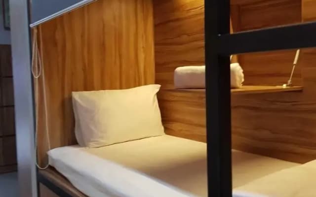 POD House Pakubuwono - Hostel - photo 5