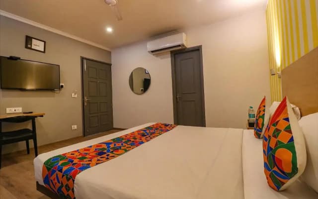 FabHotel Chattarpur Enclave - photo 2