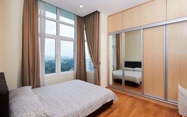 Modern & Contemporary 2BR in KL Sentral - photo 5
