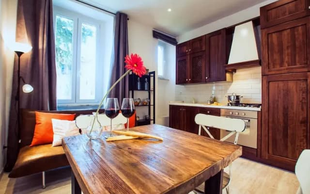 Romantic Flat With Large Terrace Close to S. Peter - photo 3
