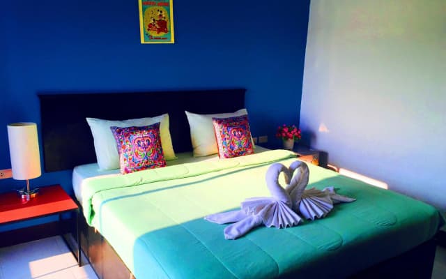 Benetti Lodge Guesthouse Patong - photo 2