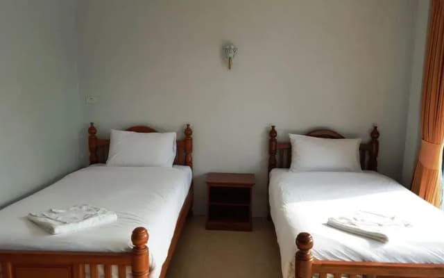 Holiday Guesthouse - photo 4