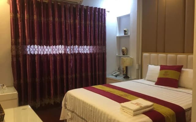 Queen Le Dai Hanh Hotel - photo 3