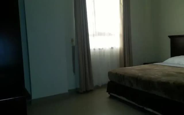 Jarzez Hotel Apartments - photo 3