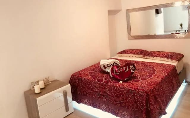 Apartment in Sol - photo 3