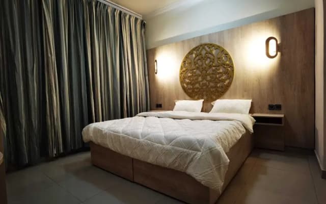 the continent residence - photo 3