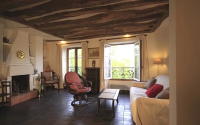 Apartment With one Bedroom in Paris, With Wonderful City View and Wifi - photo 3