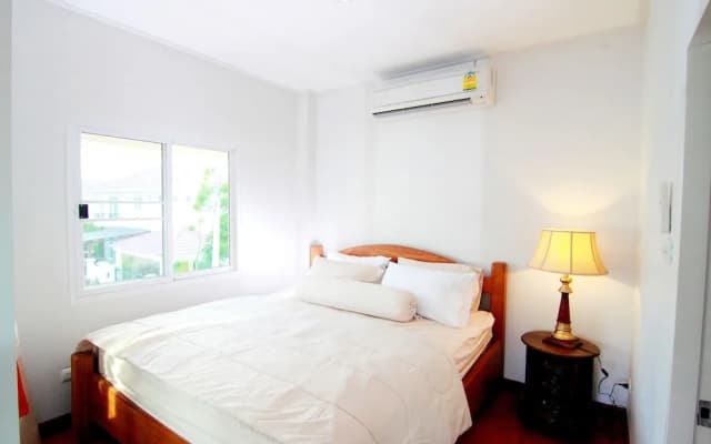 Apartment Sojourn - photo 5