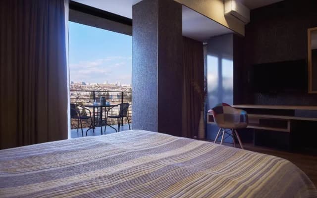 Green Boutique Hotel - photo 4