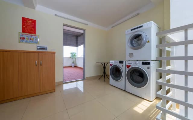 Granda Quan Hoa Apartment - photo 4