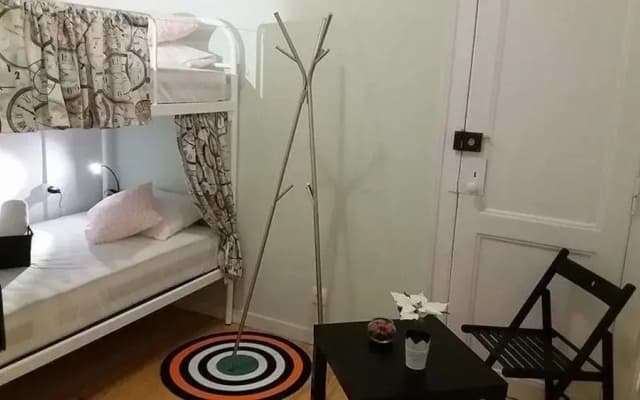 At Ease Inn - Residence - photo 4