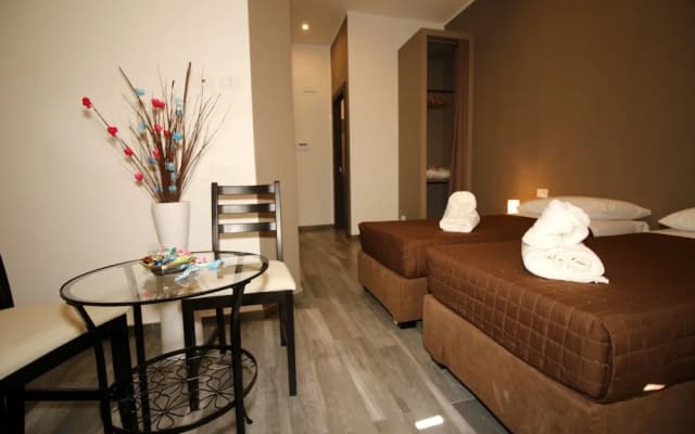 Mi.Ro Rooms - photo 2