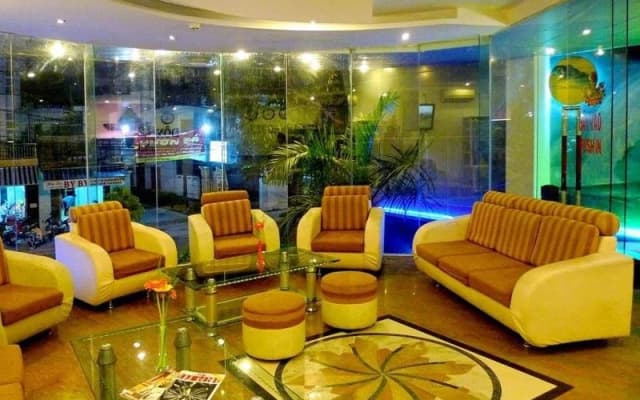 Dong Hung Hotel - photo 2