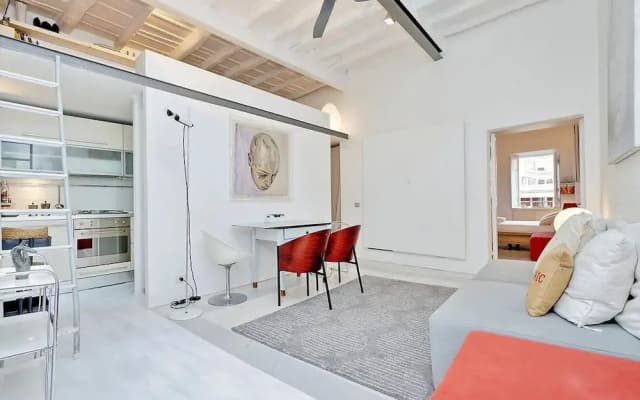 Monti Bright Apartment - photo 4