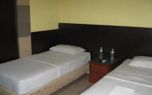 Mabul Inn Semporna - photo 3