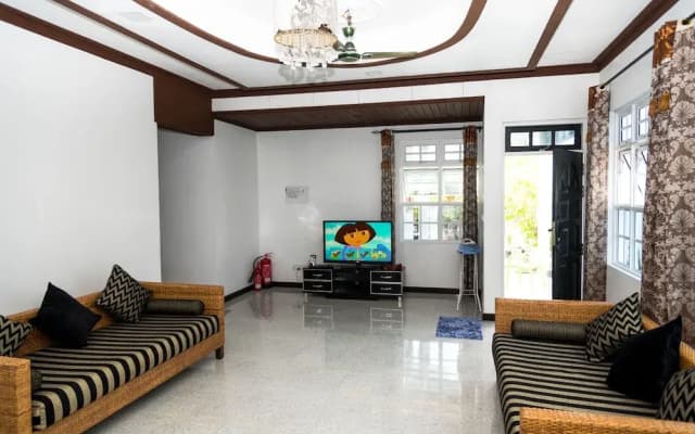 Dhirey Inn - photo 4