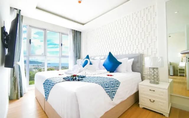 The Aristo Seaview Patong - photo 5