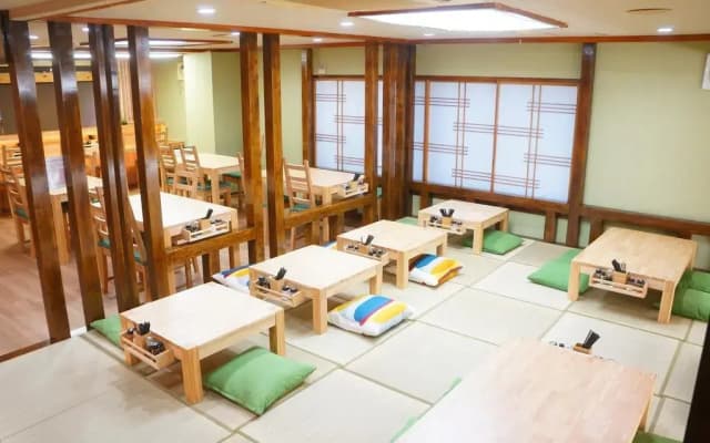 Capsule Hotel 310 - photo 3