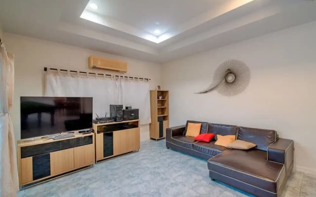 Great Green E Pool Villa - photo 2