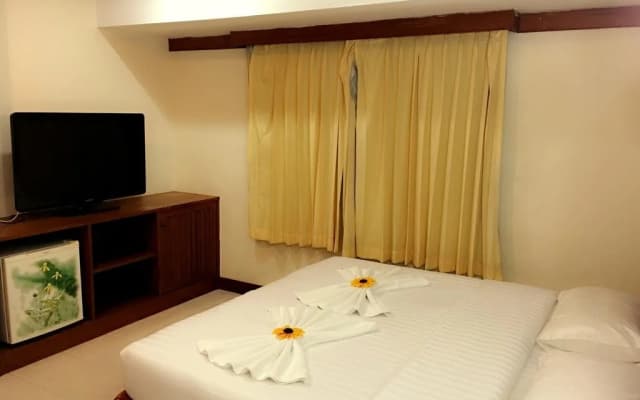Same Same Guesthouse - photo 2