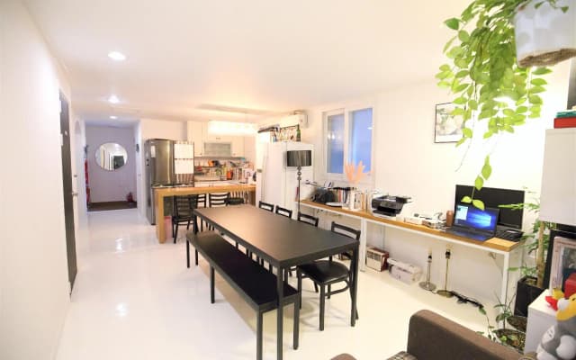 Zibro S Guesthouse - photo 3