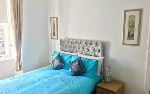 233 Leith Apartment - photo 5
