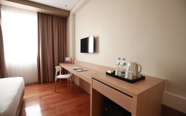 Citadines Connect Airport Jakarta - photo 2
