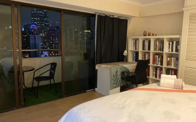 cozy apartment central bangkok 25th floor beautifull balcony - photo 4