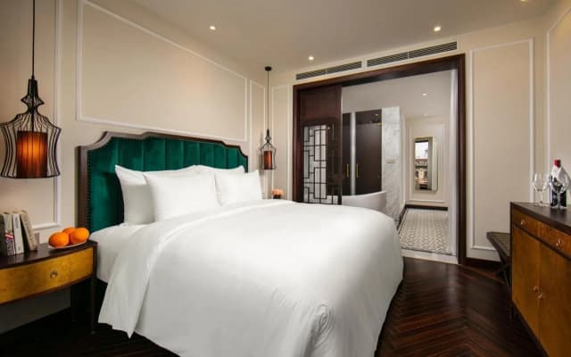 GM Premium Hotel - photo 4