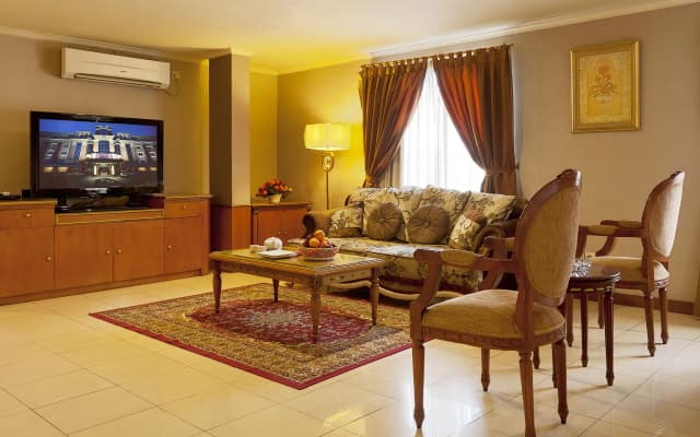 Hotel Olympic - photo 5